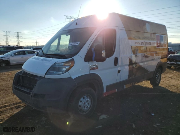 2014 Ram ProMaster Cargo Van with VIN 3C6TRVDG2EE116734, listed as a Copart auction lot 42322584 with 274,134 mi miles and Salvage Title. Bid and sale history available at carsss.com. Image 1.