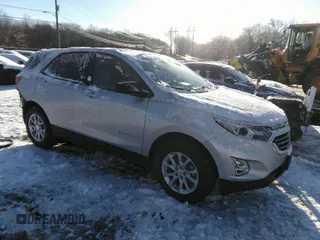 2020 Chevrolet Equinox LS z VIN 3GNAXSEV4LS695457, wystawiony jako IAAI lot #38508738 z przebiegiem 24 916 mil mil oraz . Historia ofert i sprzedaży dostępna na DreamBid. Obrazek 1.