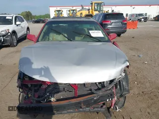 2000 Toyota Solara SE z VIN 2T1CF22P2YC397195, wystawiony jako IAAI lot #42079193 z przebiegiem 249 158 mil mil oraz . Historia ofert i sprzedaży dostępna na DreamBid. Obrazek 13.