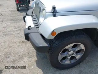 2012 Jeep Wrangler Unlimited Altitude with VIN 1C4HJWEG2CL140059, listed as a IAAI auction lot 42433563 with 189,868 mi miles and . Bid and sale history available at DreamBid. Image 6.
