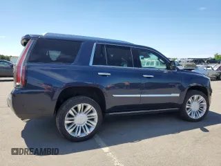 2018 Cadillac Escalade Platinum z VIN 1GYS4DKJ4JR376654, wystawiony jako Copart lot #57329564 z przebiegiem 38 172 mil mil oraz Szkoda całkowita • Salvage title. Historia ofert i sprzedaży dostępna na DreamBid. Obrazek 3.