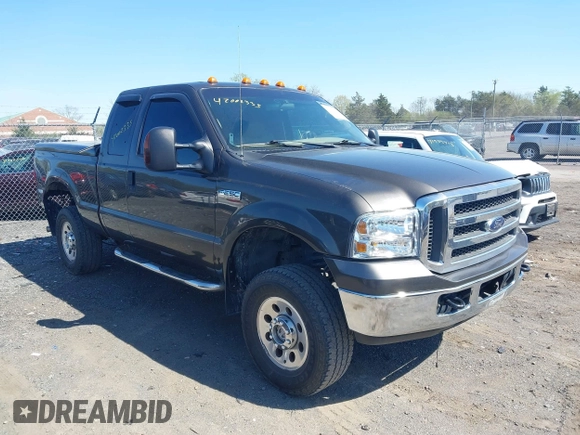2005 Ford F-250 XL with VIN 1FTSX21595EB51715, listed as a IAAI auction lot 42002335 with 101,833 mi miles and . Bid and sale history available at DreamBid. Image 1.