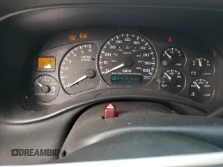 2002 Chevrolet Avalanche with VIN 3GNGK23G82G165622, listed as a Copart auction lot 71918294 with 102,610 mi miles and Salvage Title. Bid and sale history available at carsss.com. Image 9.