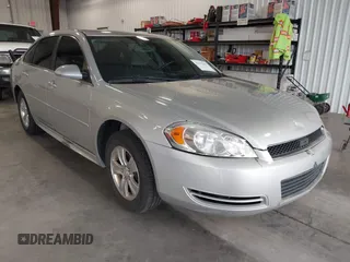 2014 Chevrolet Impala LS z VIN 2G1WA5E35E1177364, wystawiony jako IAAI lot #42343359 z przebiegiem 102 093 mil mil oraz . Historia ofert i sprzedaży dostępna na DreamBid. Obrazek 1.