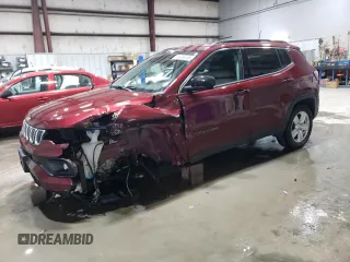2022 Jeep Compass Altitude with VIN 3C4NJCBB8NT137667, listed as a Copart auction lot 89306335 with 21,354 mi miles and Salvage title. Bid and sale history available at DreamBid. Image 1.