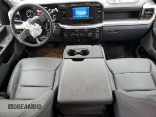 2024 Ford F-350 with VIN 1FD8W3HN0REC18650, listed as a Copart auction lot 80392644 with 26,042 mi miles and Salvage title. Bid and sale history available at DreamBid. Image 8.