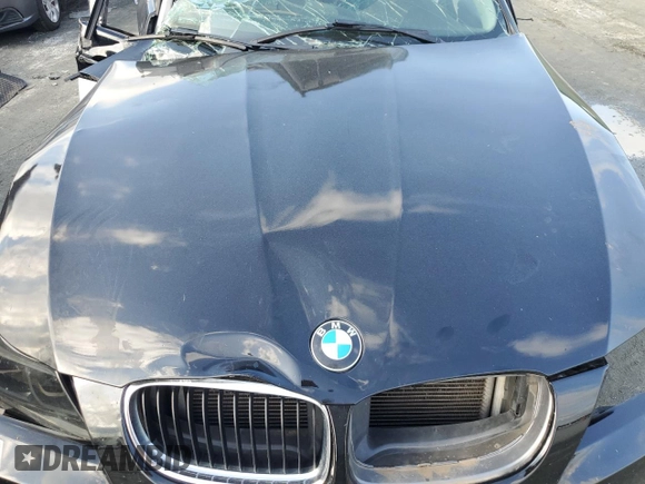 2011 BMW 3 Series 328i xDrive with VIN WBAPK5G51BNN28253, listed as a Copart auction lot 58716745 with Not provided miles and Salvage title. Bid and sale history available at DreamBid. Image 11.