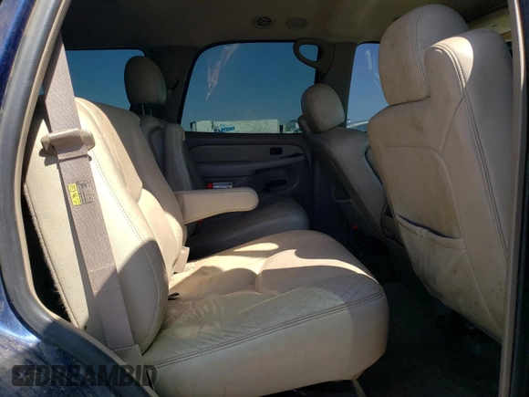 2003 GMC Yukon SLT z VIN 1GKEK13Z53J325679, wystawiony jako Copart lot #52260985 z przebiegiem 320 061 mil mil oraz Czysty tytuł • Clean title. Historia ofert i sprzedaży dostępna na DreamBid. Obrazek 10.