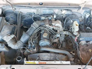 1994 Ford Ranger Splash z VIN 1FTCR10A5RUE28850, wystawiony jako IAAI lot #41882134 z przebiegiem 186 104 mil mil oraz . Historia ofert i sprzedaży dostępna na DreamBid. Obrazek 10.