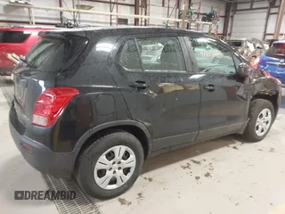 2015 Chevrolet Trax LS with VIN KL7CJKSBXFB126980, listed as a IAAI auction lot 41859980 with 62,483 mi miles. Bid and sale history available at carsss.com. Image 4.