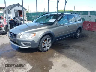 2012 Volvo XC70 T6 z VIN YV4902BZ1C1143307, wystawiony jako IAAI lot #42140146 z przebiegiem 173 106 mil mil oraz . Historia ofert i sprzedaży dostępna na DreamBid. Obrazek 17.
