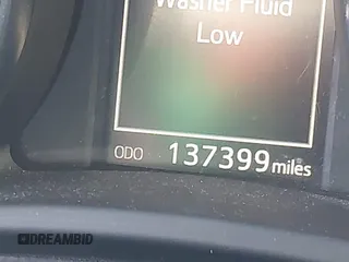 2016 Scion iM z VIN JTNKARJE5GJ507089, wystawiony jako IAAI lot #42053632 z przebiegiem 137 399 mil mil oraz . Historia ofert i sprzedaży dostępna na DreamBid. Obrazek 16.
