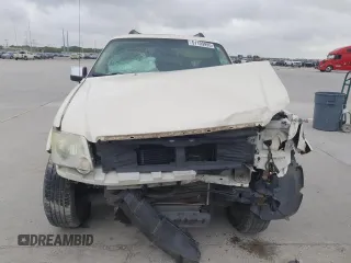 2007 Ford Explorer Limited с VIN 1FMEU65E27UB84356, выставлен на аукционе Copart как лот 51109995 с пробегом 127 185 миль миль и Списание • Salvage title. История ставок и продаж доступна на DreamBid. Изображение 5.
