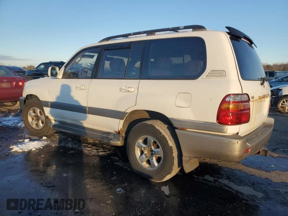 2000 Toyota Land Cruiser with VIN JT3HT05J8Y0120589, listed as a Copart auction lot 88600285 with 314,326 mi miles and Clean Title. Bid and sale history available at carsss.com. Image 2.
