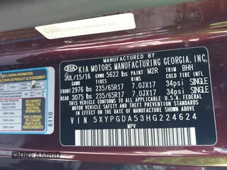 2017 Kia Sorento LX with VIN 5XYPGDA53HG224624, listed as a IAAI auction lot 41976003 with Not Provided miles and . Bid and sale history available at carsss.com. Image 9.