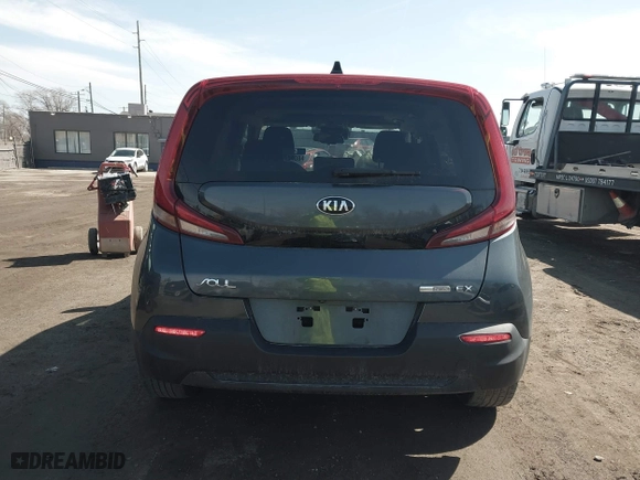 2021 Kia Soul EX with VIN KNDJ33AU7M7783748, listed as a IAAI auction lot 41843477 with 61,534 mi miles. Bid and sale history available at carsss.com. Image 16.