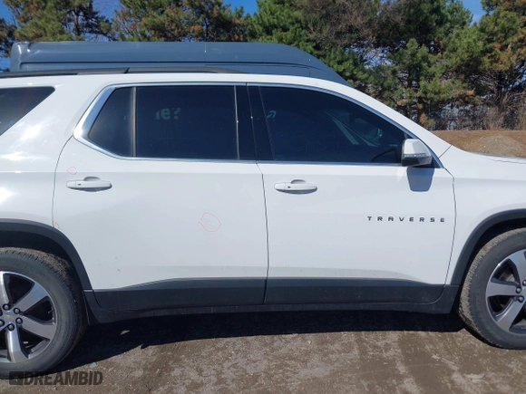 2021 Chevrolet Traverse LT Leather with VIN 1GNEVHKW9MJ206271, listed as a IAAI auction lot 41817798 with 75,352 mi miles. Bid and sale history available at carsss.com. Image 13.