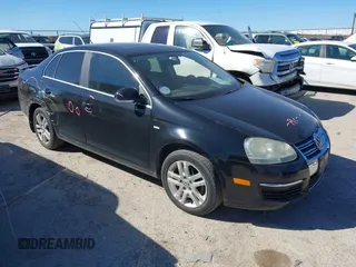 2007 Volkswagen Jetta Wolfsburg Edition с VIN 3VWEF71K17M055459, выставлен на аукционе IAAI как лот 41717360 с пробегом 105 937 миль миль и . История ставок и продаж доступна на DreamBid. Изображение 1.