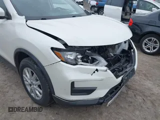 2018 Nissan Rogue SV with VIN KNMAT2MV2JP556770, listed as a IAAI auction lot 42048827 with 85,437 mi miles and . Bid and sale history available at carsss.com. Image 6.