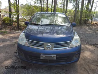 2008 Nissan Versa S z VIN 3N1BC11E08L459840, wystawiony jako IAAI lot #42070824 z przebiegiem 38 686 mil mil oraz . Historia ofert i sprzedaży dostępna na DreamBid. Obrazek 12.