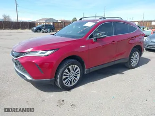 2021 Toyota Venza LE with VIN JTEAAAAH9MJ004992, listed as a IAAI auction lot 41868501 with 43,009 mi miles. Bid and sale history available at carsss.com. Image 2.