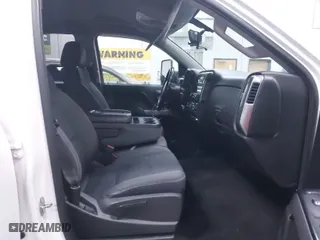 2015 Chevrolet Silverado 1500 LT with VIN 1GCVKREC1FZ225653, listed as a IAAI auction lot 41963956 with 133,862 mi miles. Bid and sale history available at carsss.com. Image 5.
