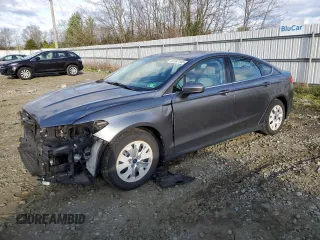 2014 Ford Fusion S with VIN 3FA6P0G78ER121784, listed as a Copart auction lot 52357145 with 114,851 mi miles and Salvage Title. Bid and sale history available at carsss.com. Image 1.