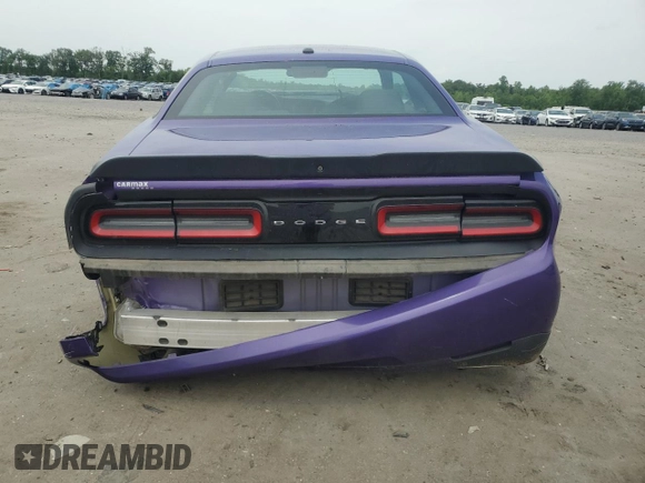 2019 Dodge Challenger SXT z VIN 2C3CDZAGXKH716960, wystawiony jako Copart lot #57473655 z przebiegiem 64 293 mil mil oraz Szkoda całkowita • Salvage title. Historia ofert i sprzedaży dostępna na DreamBid. Obrazek 6.