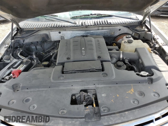 2012 Lincoln Navigator with VIN 5LMJJ2H52CEL04542, listed as a Copart auction lot 62708385 with 84,192 mi miles and Salvage title. Bid and sale history available at DreamBid. Image 12.
