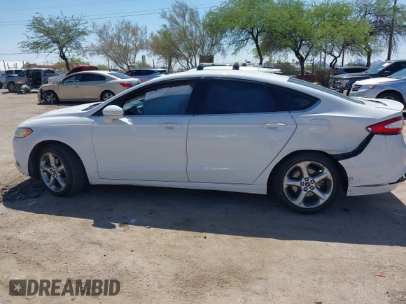 2016 Ford Fusion SE z VIN 3FA6P0H7XGR293199, wystawiony jako IAAI lot #42593929 z przebiegiem 332 555 mil mil oraz . Historia ofert i sprzedaży dostępna na DreamBid. Obrazek 15.