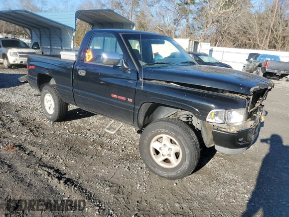 1997 Dodge 1500 z VIN 1B7HF16ZXVJ522763, wystawiony jako Copart lot #42707965 z przebiegiem 119 365 mil mil oraz Szkoda całkowita • Salvage title. Historia ofert i sprzedaży dostępna na DreamBid. Obrazek 4.