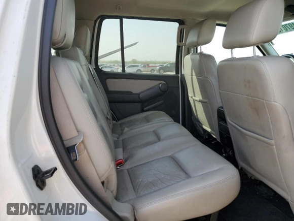 2008 Ford Explorer XLT with VIN 1FMEU63E58UB28366, listed as a Copart auction lot 49701685 with 225,584 mi miles and Salvage Title. Bid and sale history available at carsss.com. Image 10.