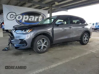 2025 Honda HR-V EX-L z VIN 3CZRZ2H72SM752397, wystawiony jako Copart lot #56603005 z przebiegiem 2 733 mil mil oraz Szkoda całkowita • Salvage title. Historia ofert i sprzedaży dostępna na DreamBid. Obrazek 1.