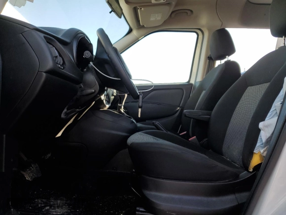 2019 Ram ProMaster City Wagon with VIN ZFBHRFAB3K6M70389, listed as a Copart auction lot 42609865 with 34,236 mi miles and Salvage Title. Bid and sale history available at carsss.com. Image 7.