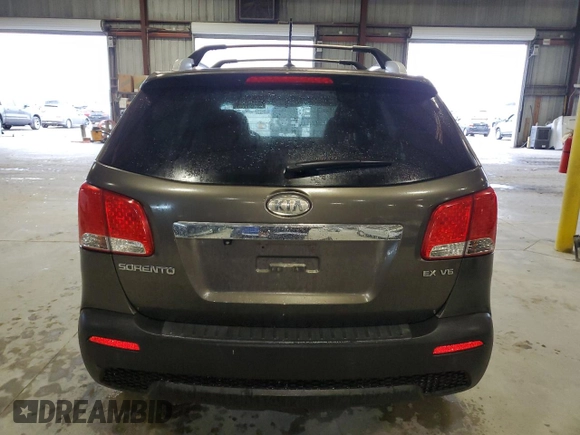 2013 Kia Sorento EX with VIN 5XYKU4A2XDG351731, listed as a Copart auction lot 45654105 with 187,190 mi miles and Salvage Title. Bid and sale history available at carsss.com. Image 6.