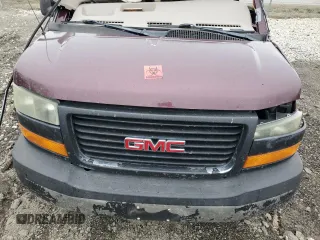 2003 GMC Savana Commercial C6Y with VIN 1GDFG15T231211743, listed as a Copart auction lot 82334784 with Not Provided miles and Clean Title. Bid and sale history available at carsss.com. Image 12.