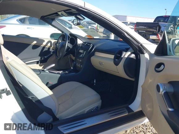 2006 Mercedes-Benz SLK 280 z VIN WDBWK54F66F129347, wystawiony jako IAAI lot #41817799 z przebiegiem 162 658 mil mil oraz . Historia ofert i sprzedaży dostępna na DreamBid. Obrazek 5.