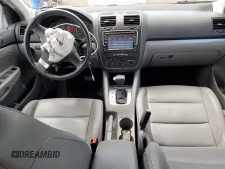 2008 Volkswagen Jetta SE with VIN 3VWRZ71K98M197780, listed as a Copart auction lot 56921725 with 172,801 mi miles and Salvage title. Bid and sale history available at DreamBid. Image 8.