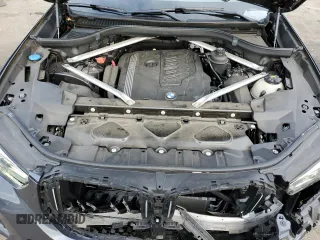 2020 BMW X5 xDrive40i with VIN 5UXCR6C0XLLL75042, listed as a Copart auction lot 70442352 with 31,604 mi miles. Bid and sale history available at carsss.com. Image 12.