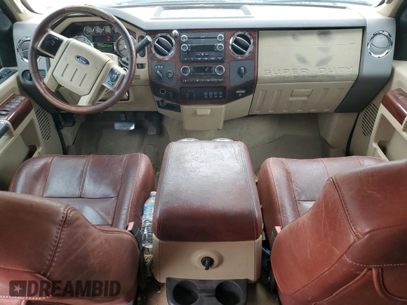 2009 Ford F-350 XL с VIN 1FTWW31R69EA31499, выставлен на аукционе Copart как лот 55143895 с пробегом 215 301 миль миль и Списание • Salvage title. История ставок и продаж доступна на DreamBid. Изображение 8.