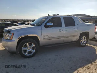 2013 Chevrolet Avalanche LT with VIN 3GNMCFE06DG214505, listed as a Copart auction lot 43686145 with 112,816 mi miles and Salvage Title. Bid and sale history available at DreamBid. Image 1.