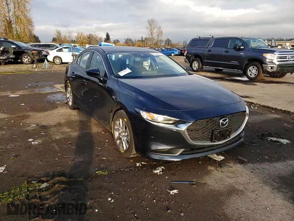 2022 Mazda 3 S z VIN JM1BPAAL1N1506795, wystawiony jako Copart lot #82496954 z przebiegiem 18 693 mil mil oraz Szkoda całkowita • Salvage title. Historia ofert i sprzedaży dostępna na DreamBid. Obrazek 10.