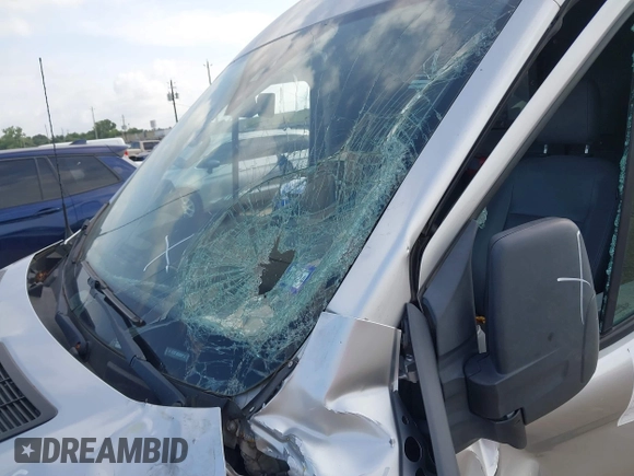 2016 Ford Transit Cargo с VIN 1FTYE1CM0GKB33378, выставлен на аукционе IAAI как лот 42327987 с пробегом 156 020 миль миль и . История ставок и продаж доступна на DreamBid. Изображение 18.