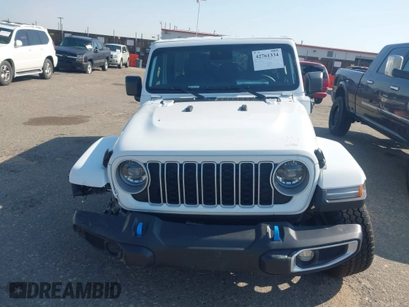 2024 Jeep Wrangler Sahara с VIN 1C4RJXP65RW296344, выставлен на аукционе IAAI как лот 42761334 с пробегом 30 948 миль миль и . История ставок и продаж доступна на DreamBid. Изображение 12.