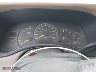 2001 Chevrolet Silverado 1500 LS with VIN 2GCEC19T211306736, listed as a IAAI auction lot 41887724 with 1 mi miles. Bid and sale history available at carsss.com. Image 7.
