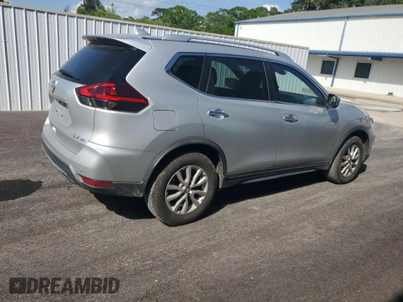 2019 Nissan Rogue SV with VIN KNMAT2MV2KP530008, listed as a Copart auction lot 51651635 with 122,860 mi miles and Clean Title. Bid and sale history available at carsss.com. Image 3.