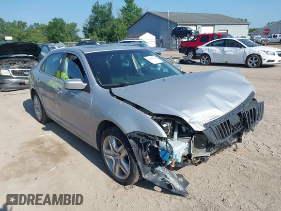 2010 Mercury Milan with VIN 3MEHM0HAXAR636168, listed as a IAAI auction lot 42650118 with 102,418 mi miles and . Bid and sale history available at DreamBid. Image 1.