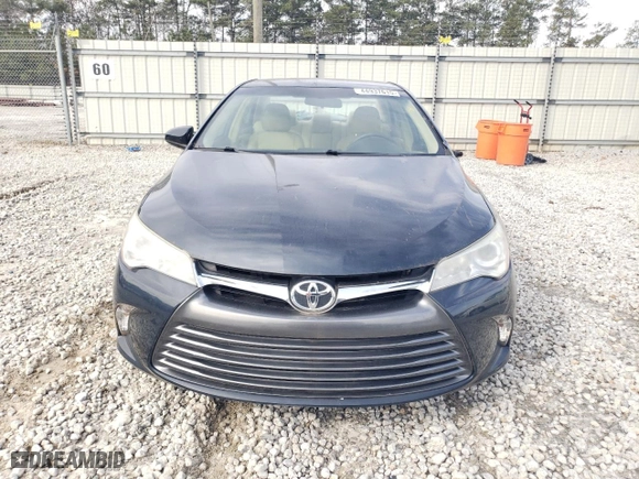 2015 Toyota Camry XLE with VIN 4T1BF1FK8FU487290, listed as a Copart auction lot 44937615 with 51,388 mi miles and Salvage Title. Bid and sale history available at carsss.com. Image 5.