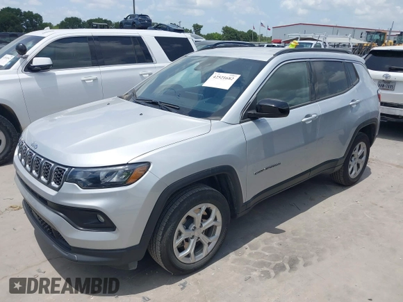 2024 Jeep Compass Latitude with VIN 3C4NJDBN8RT107008, listed as a IAAI auction lot 42521682 with 33,745 mi miles and . Bid and sale history available at DreamBid. Image 17.