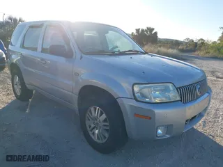 2005 Mercury Mariner Luxury with VIN 4M2CU57115DJ11387, listed as a IAAI auction lot 41267614 with 166,448 mi miles. Bid and sale history available at carsss.com. Image 1.